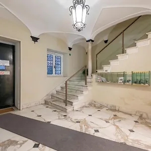 giannini-apartments.hotelitalianriviera.com/